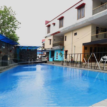 צ'יסרואה Hotel Arjuna מראה חיצוני תמונה